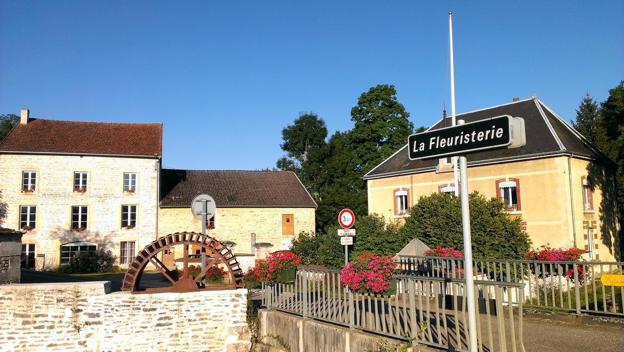 Moulin De La Fleuristerie Bed and Breakfast Orges Buitenkant foto